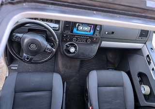 VOLKSWAGEN MULTIVAN 2.0 180CV EN EXCELENTE ESTADO