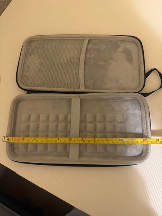 Funda negra para Switch o teclado