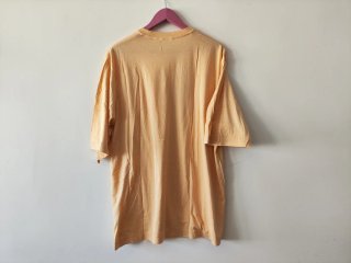 Camiseta Uniqlo nueva. 100% algodón. Unisex