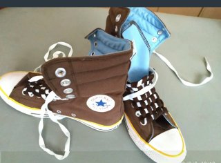 Zapatillas Converse Marrones y Azules