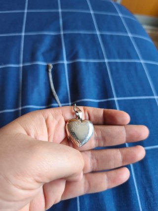 Collar con colgante de corazón