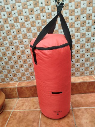 Saco de boxeo rojo