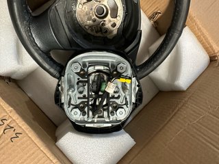Volante BMW E90 Negro Cuero airbag incluido