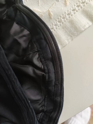 Vestido negro sin tirantes