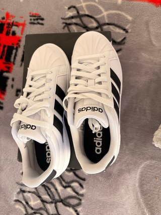 Zapatillas Adidas Mujer Blancas y Negras