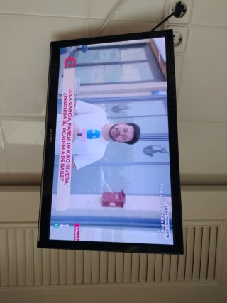 TV Philips 22PLF2807H/12 Negra