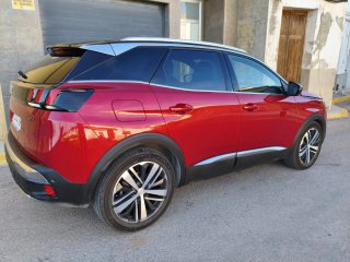 VENDO PEUGEOT 3008 GT diesel 180 CV AÑO 2019 PERFE
