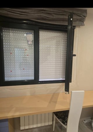 Ventana Aluminio Verde Oscuro