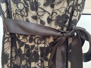 Vestido fiesta encaje negro premamá