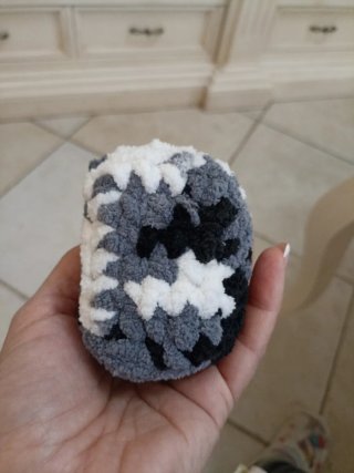 Portamonete uncinetto grigio, nero, bianco