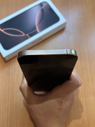 iPhone 16 Pro Max 91% Batería