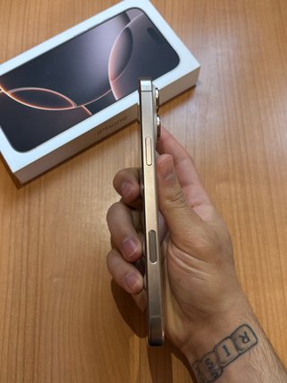 iPhone 16 Pro Max 91% Batería