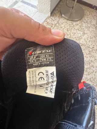 Botas Moto Dainese Negras y Rojas