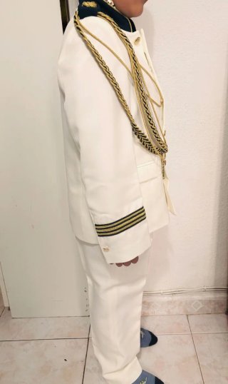 Traje Comunión Niño Blanco con Dorado