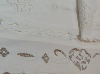 Lenzuola matrimoniali antiche ricamate