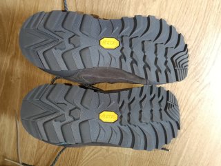 Botas Lafuma grises y turquesa