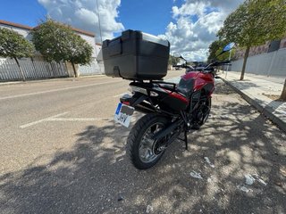 BMW F750GS Roja