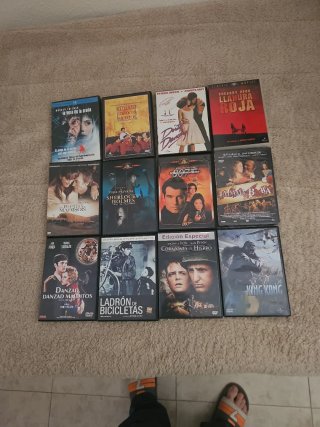 DVDs variados: La hora de la araña, King Kong, etc