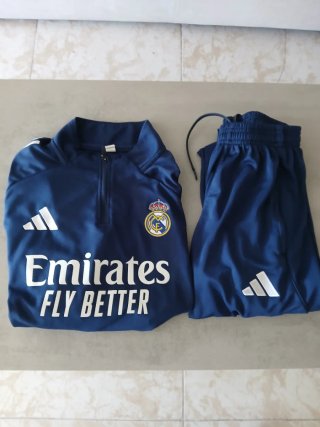 Chándal Real Madrid Adidas Talla 18