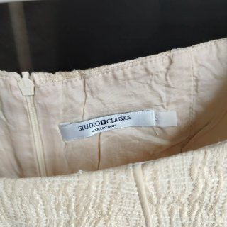 Vestido beige elegante