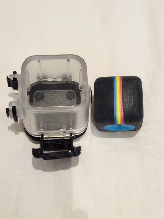 Cámara GoPro con carcasa