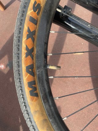 Dirt jump mondraker