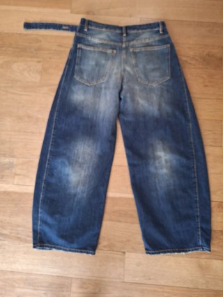 Vaqueros Zara anchos de esta temporada.