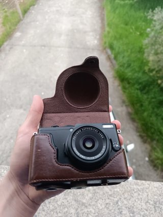 Fujifilm X70 Cámara Compacta Negra