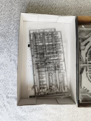 Maqueta Hobby Boss F-105G Thunderchief 1/48