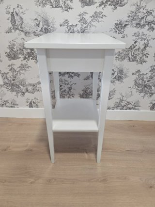 Mesita de noche blanca IKEA