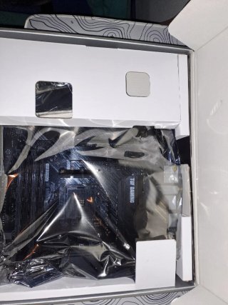 Scheda Madre ASUS TUF GAMING B550-PLUS WIFI II