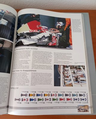 Libro Formula 1 Yearbook 2003-2004