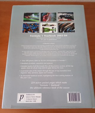 Libro Formula 1 Yearbook 2003-2004