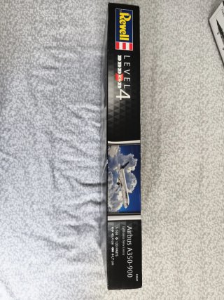 Maqueta Airbus A350-900 1:144 Revell