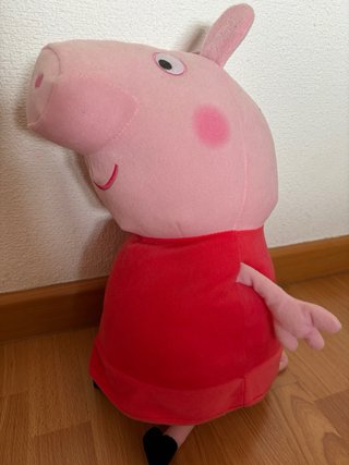 Peluche Peppa Pig 45cm + 12 mini puzzles