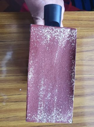 Lijadora eléctrica roja
