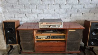 Kenwood KR-3010 Receiver.
