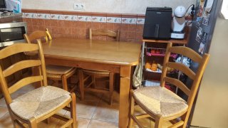 Mesa y 4 Sillas de Cocina Madera