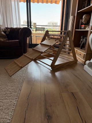 Triángulo Pikler con Escalera Madera
