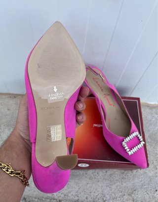 Tacones Laura Amat Fucsia Slingback Hebilla Joya