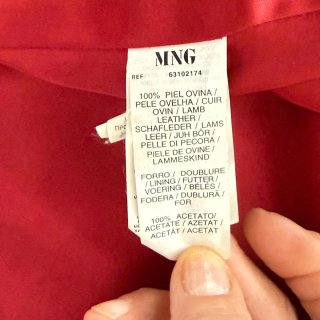 Cazadora de piel roja para mujer