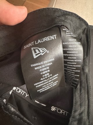 Gorra Saint Laurent Negra