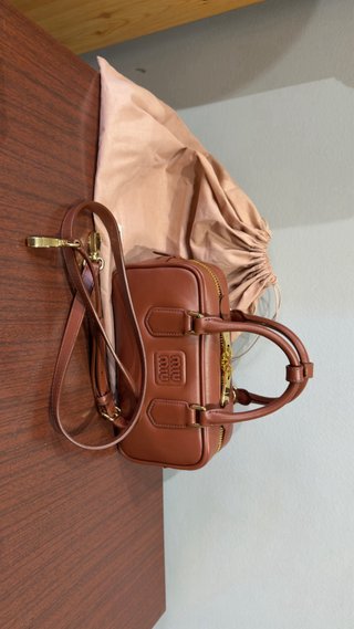Bolso Miu Miu Bolso mini marrón