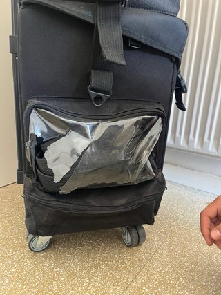 Maletín de maquillaje Kemier con ruedas