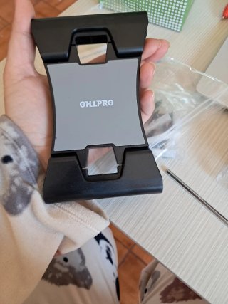 Supporto da parete per tablet in alluminio