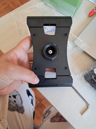 Supporto da parete per tablet in alluminio