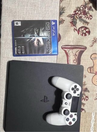 PS4 (PlayStation 4) Negra + Mando + Juego