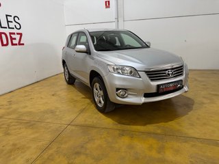 Toyota RAV4 2011