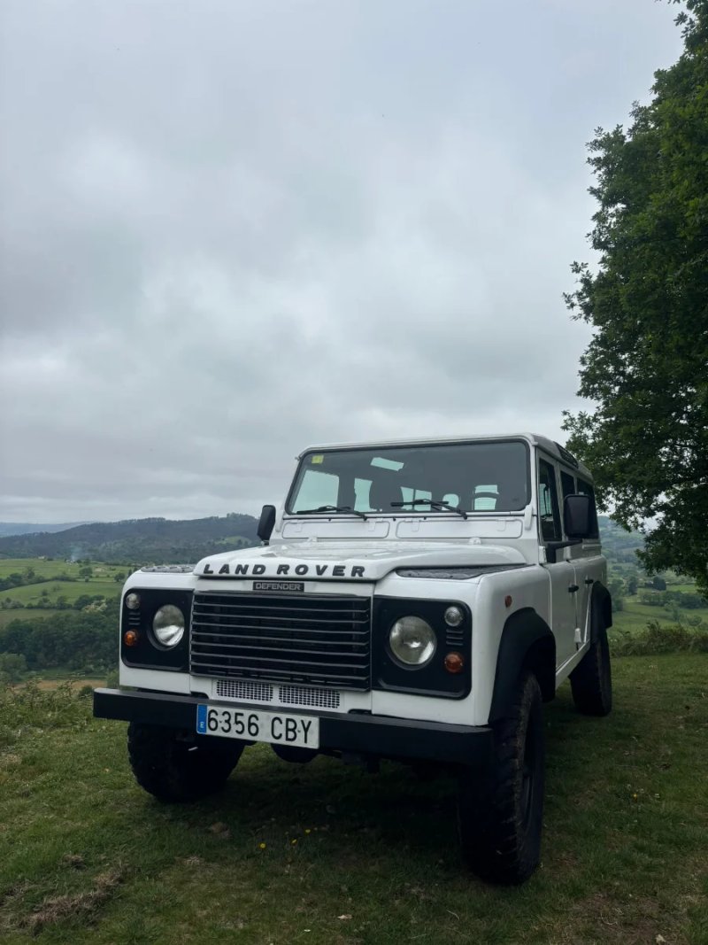 Land Rover Defender 2003 - foto 1