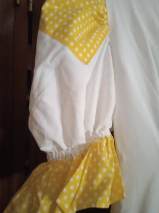 Traje de Flamenca Blanco y Amarillo